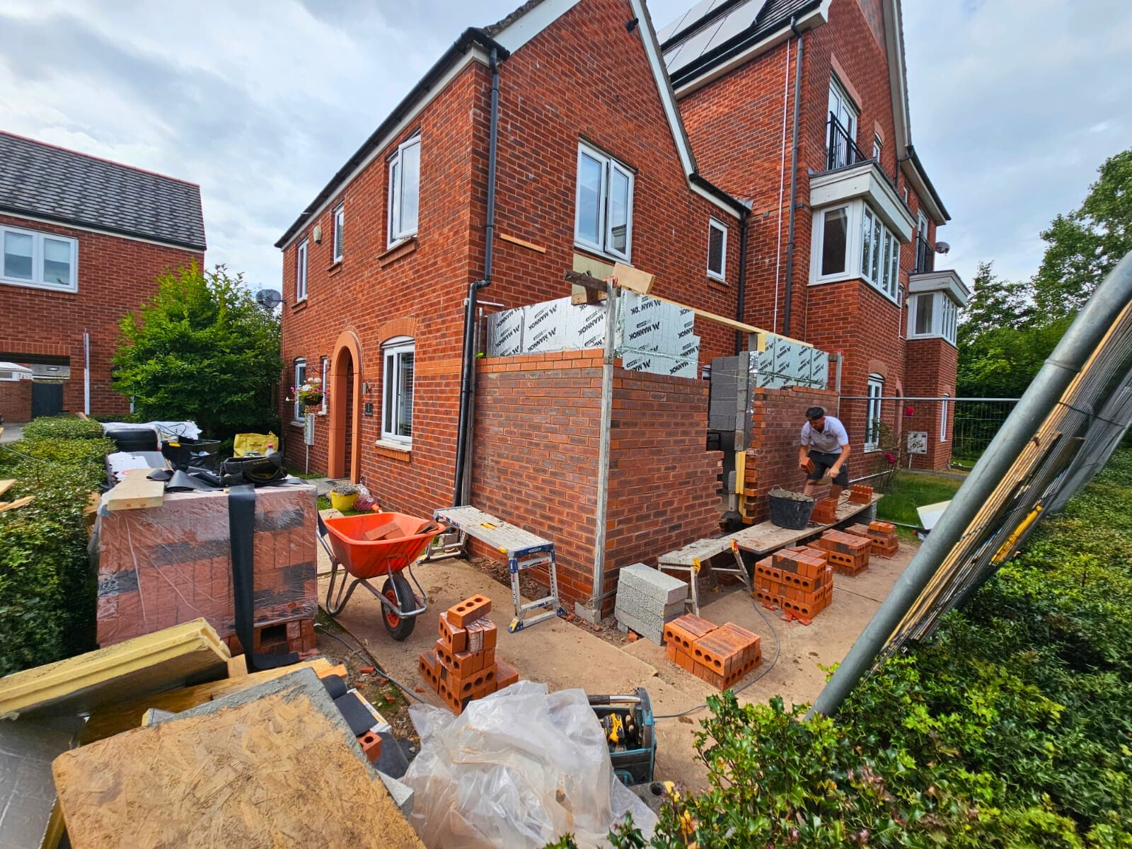 https://manchesterhomes.co.uk/wp-content/uploads/2025/04/69f1771b-cef9-4b36-864f-c398f457b8be.jpg